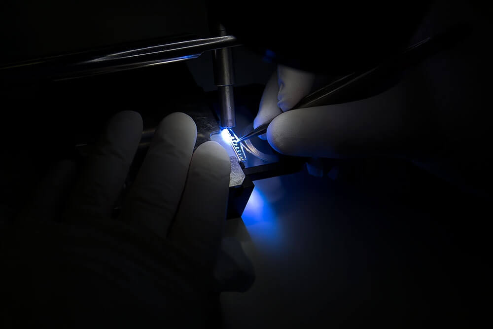 3-how-a-med-el-cochlear-implant-is-made-welding-mpghbfdqu3y8jlkiqkjw2jfa286k2ng6h1y2wwey32
