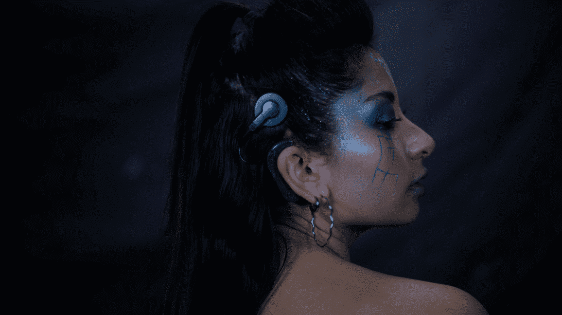 CI user and filmmaker Mariana