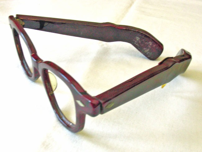 Transistor Hearing Glasses