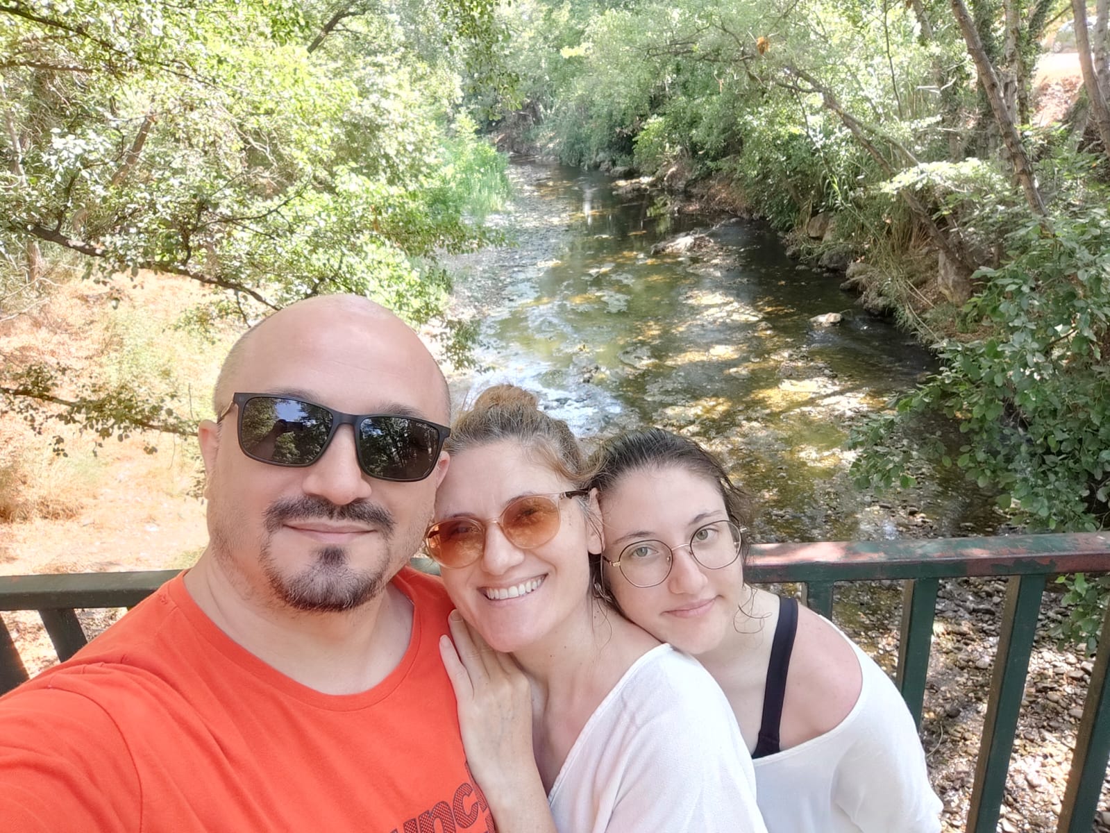 CI user Irem with her family