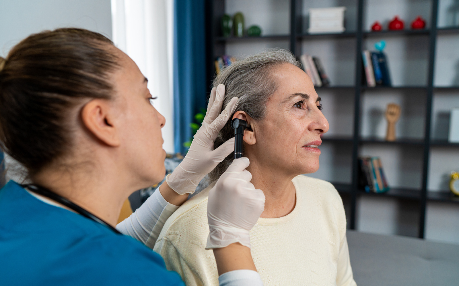 Retrocochlear Hearing Loss: What It Is, Symptoms, Diagnosis, and Treatment